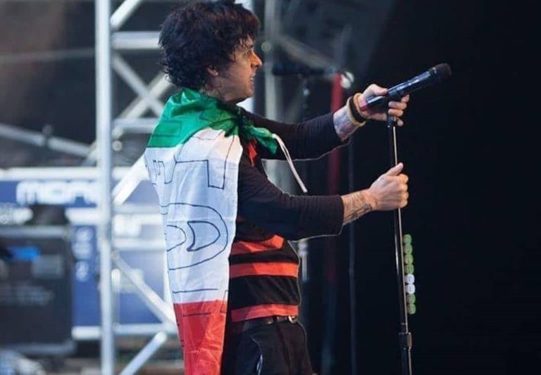 Billie Joe dedica Italia