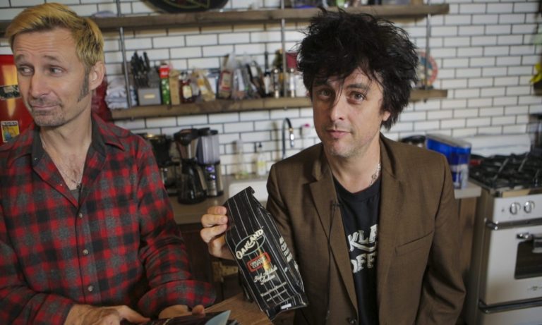 I Green Day presentano Oakland Coffe House